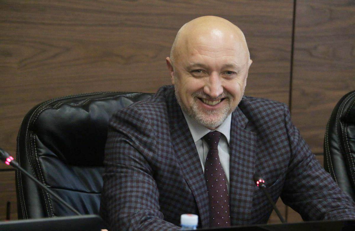 Підозрюваний у корупції екс-голова Полтавської ОДА оскаржує в суді своє звільнення