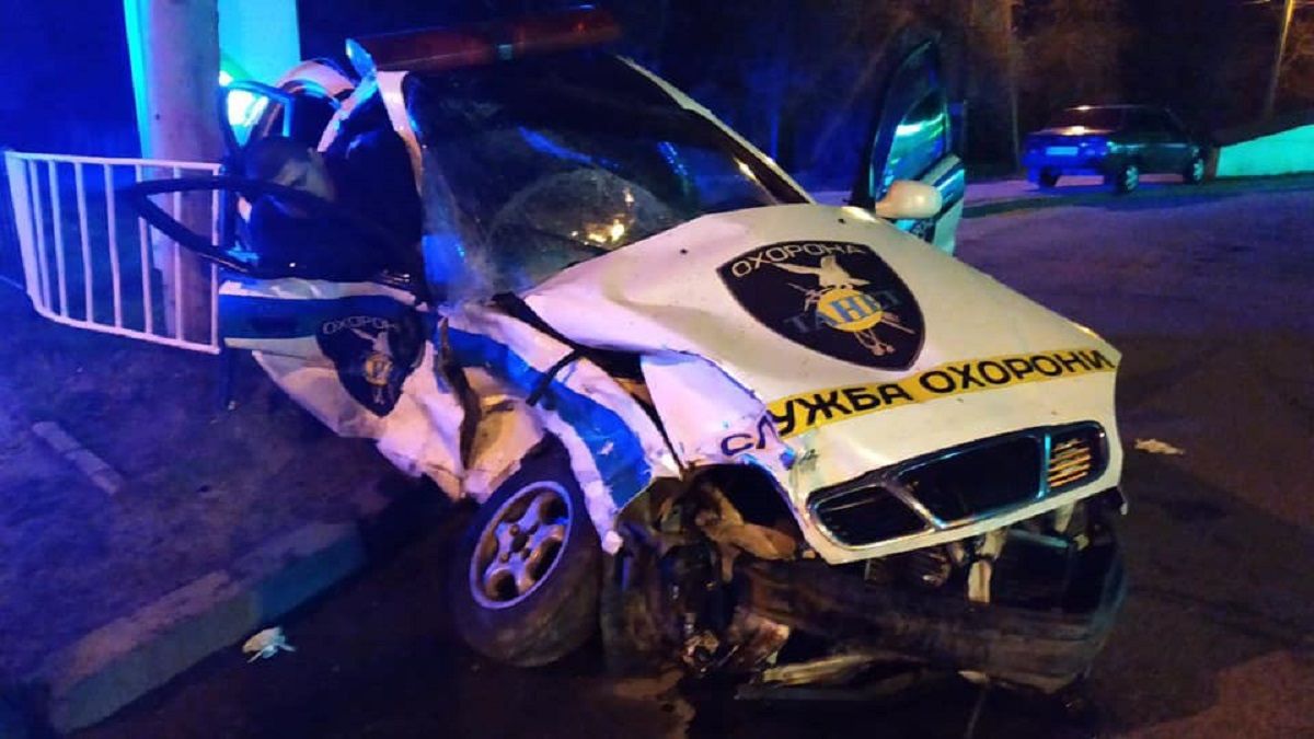 У ДТП з автомобілем охоронної фірми у Львові загинула людина, двоє травмувалися