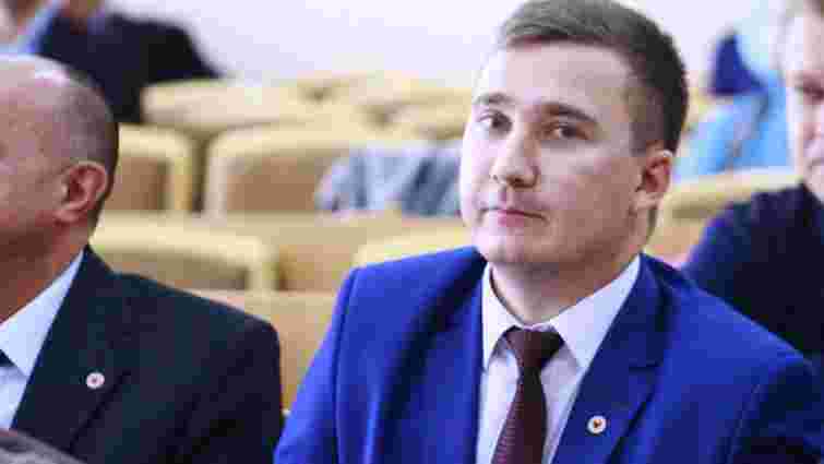 Затриманого на хабарі заступника мера Червонограда звільнили з посади
