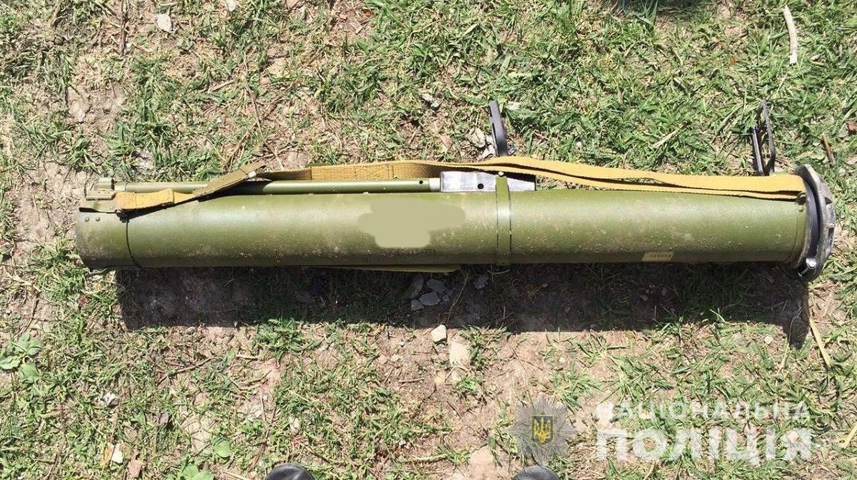 На Рівненщині чоловікові відірвало пальці рук після пострілу з гранатомета