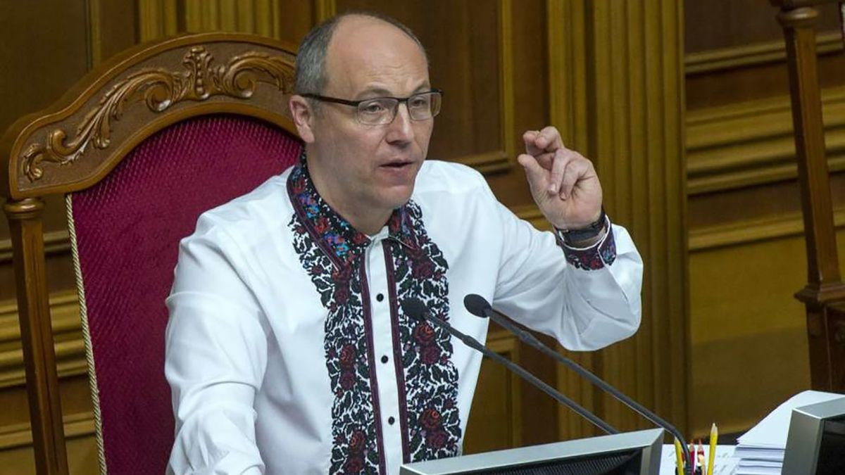 Спікер ВРУ Андрій Парубій повідомив, коли підпише закон про українську мову