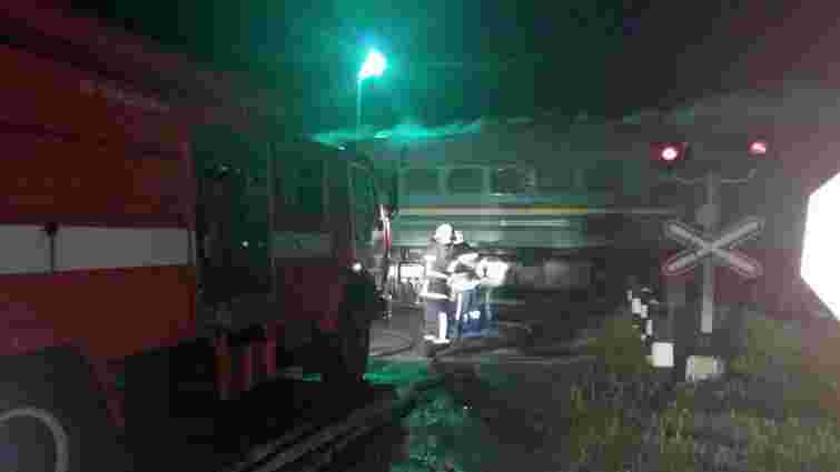 На Хмельниччині загорівся локомотив пасажирського потяга Чернівці–Київ