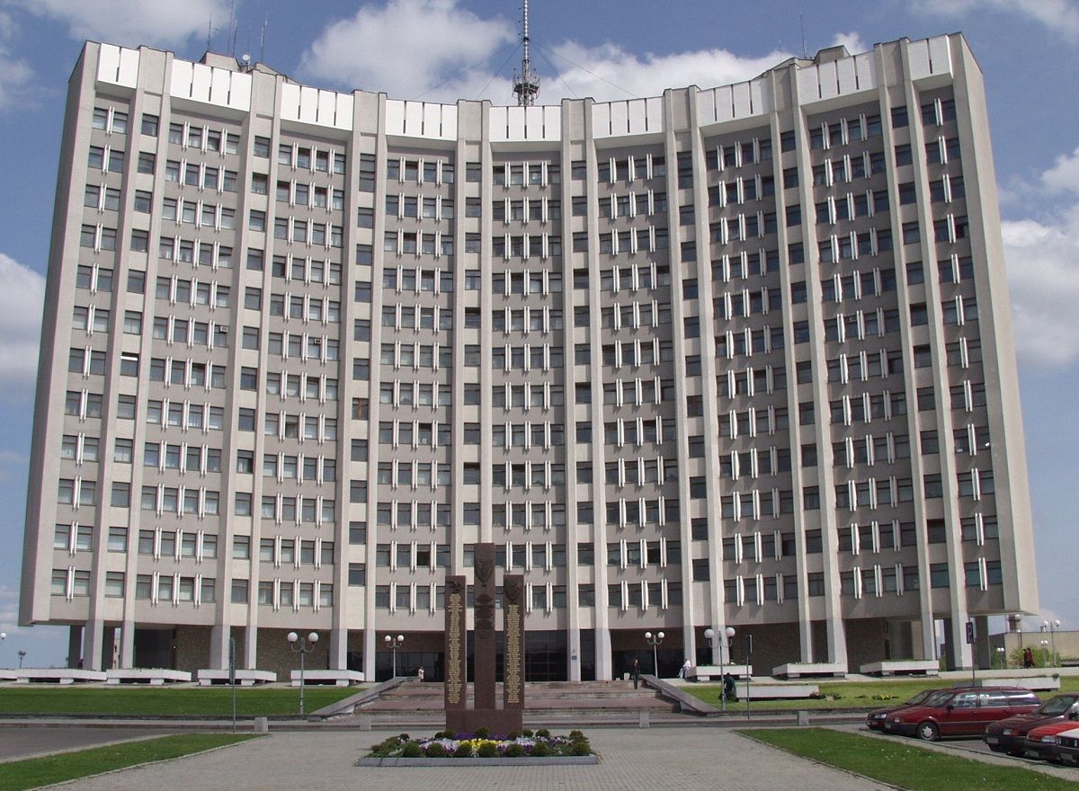 НАБУ пояснило причину обшуків у львівській податковій