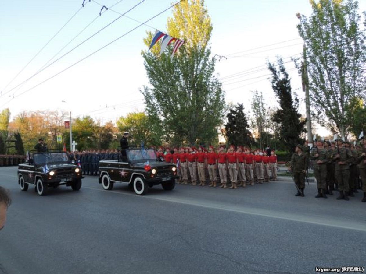В окупованому Криму Росія провела репетиції парадів до 9 травня