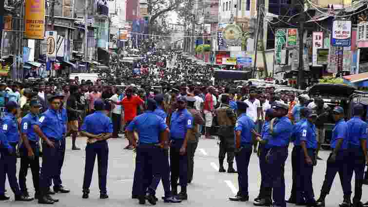 Влада Шрі-Ланки масово висилає з країни іноземців після нещодавніх терактів