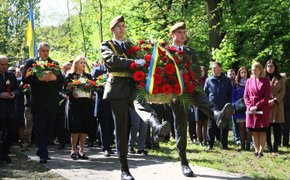 У Львові відзначили День пам’яті та примирення