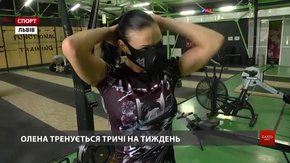 Львівська бійчиня Олена Овчиннікова готується до поєдинку з ММА проти англійки Кейт Джексон