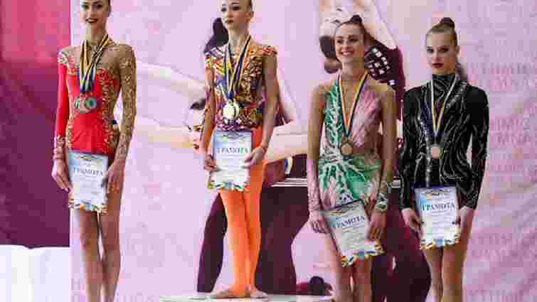 Львівська гімнастка Христина Погранична здобула чотири медалі на чемпіонаті України  