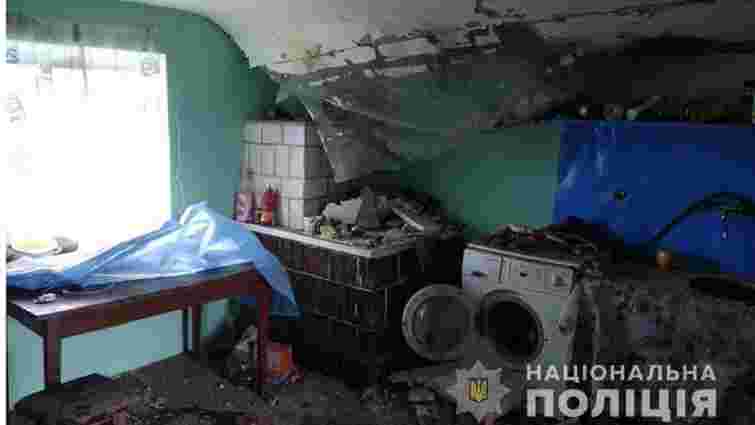 У будинку на Тернопільщині під час грози вибухнула кульова блискавка