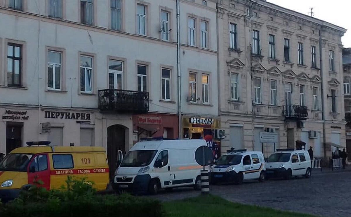 У Львові поліція затримала псевдомінера ще до того, як він встиг покласти слухавку