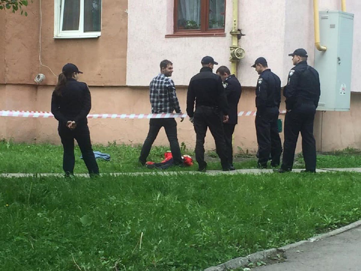 У Львові внаслідок падіння з вікна багатоповерхівки загинула жінка