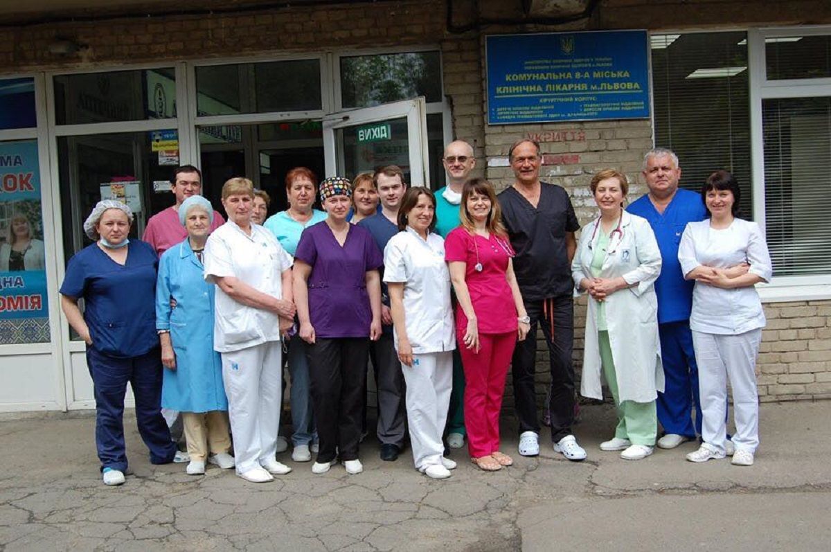 Німецький хірург безкоштовно прооперував у Львові 26 дітей з 15 областей 