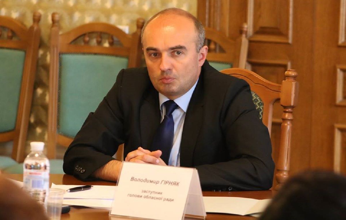 Голову Львівської облради звинуватив у стеженні за підлеглими його заступник