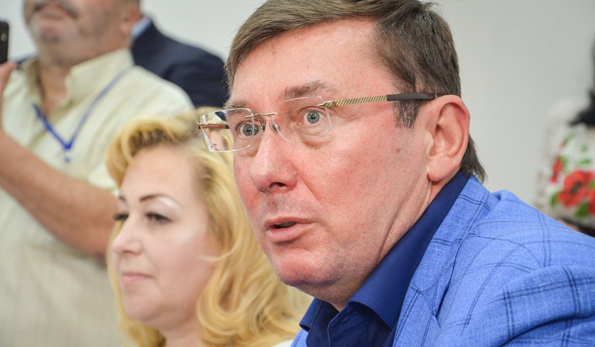 Юрій Луценко пообіцяв піти у відставку після парламентських виборів