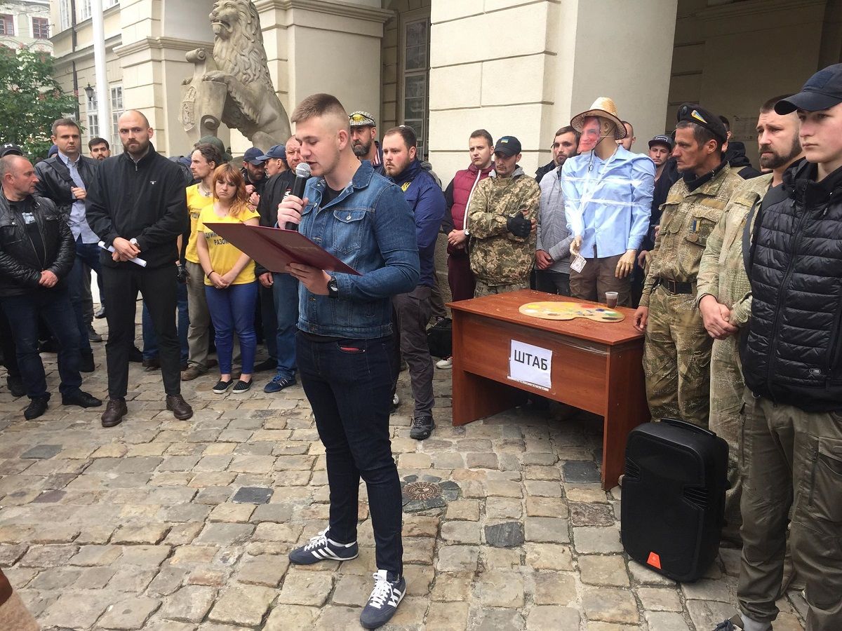 Учасники штурму львівської мерії заперечили факти насильства
