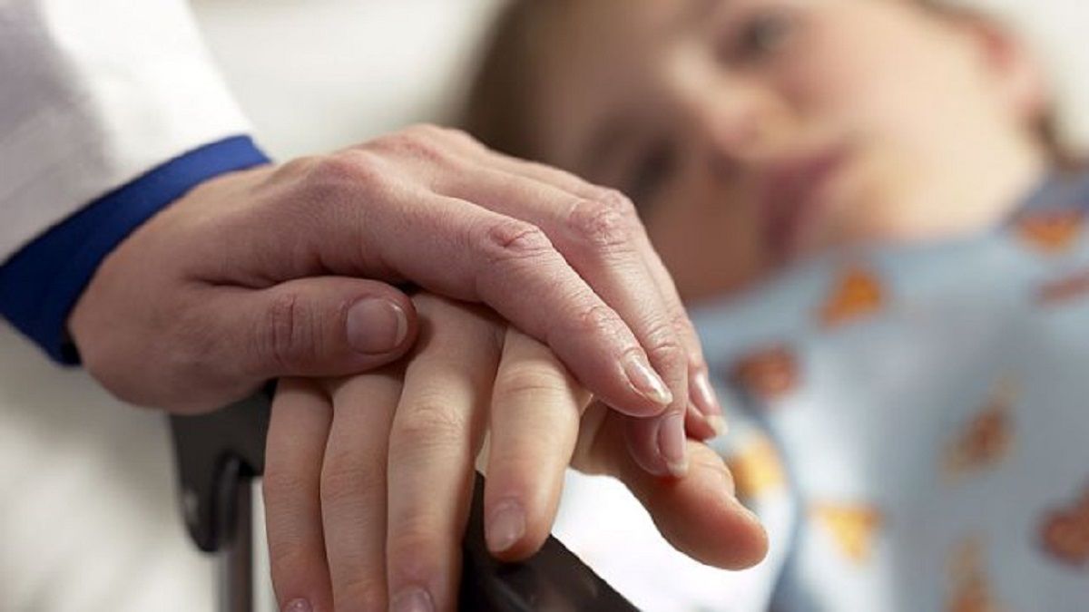Троє вихованців червоноградського дитсадка потрапили до лікарні з підозрою на сальмонельоз