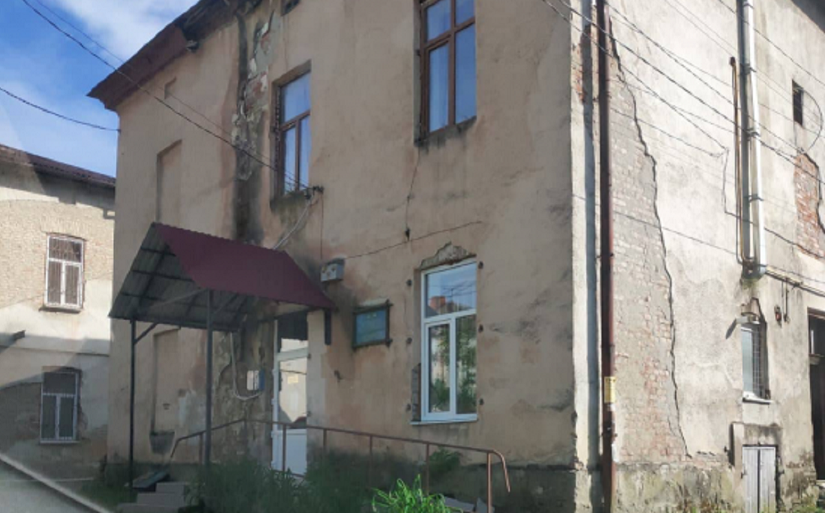 Поліція провела обшуки у приватних будинках мера Сколе і секретаря міськради