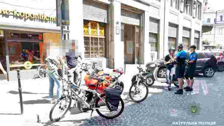 Через дрібне порушення ПДР у Львові виявили викрадений у Німеччині спортивний мотоцикл