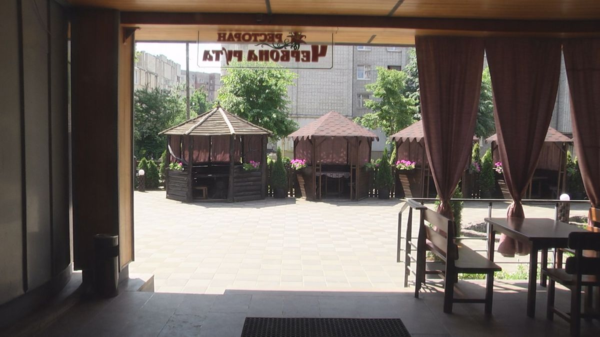 «За весілля заплатили 170 тис. грн, але не грошей шкода, а людей»