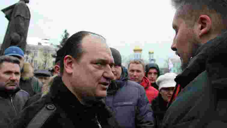 На Луганщині у парламент балотується екс-депутат, що допомагав бойовикам «ЛНР»