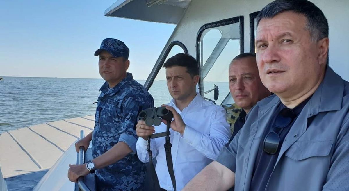 Зеленський з Аваковим оглянули навчання українських військових в Азовському морі