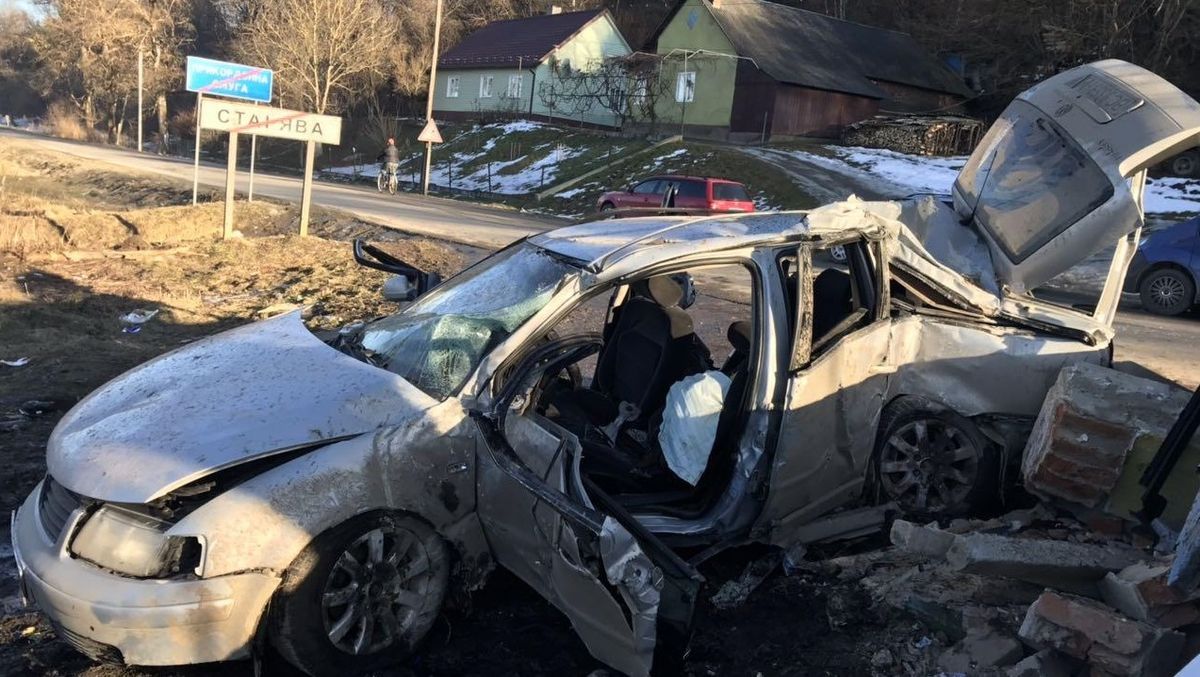 За смерть двох пасажирів 27-річного водія на Львівщині посадили на шість років