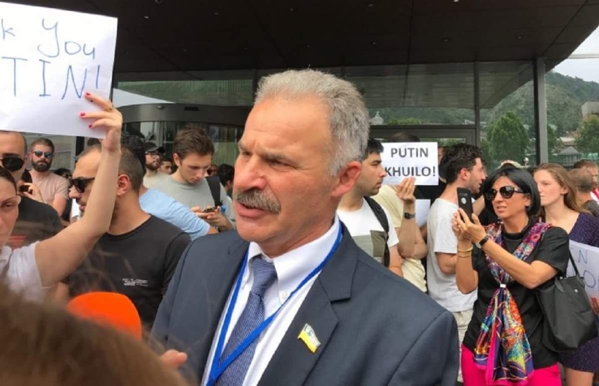 Український народний депутат став фігурантом антиросійської акції в Грузії