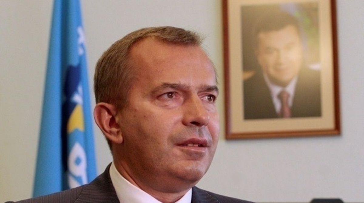 Голова адміністрації президента Януковича балотується у Верховну Раду