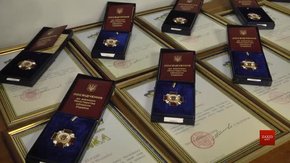 У Львові матерям загиблих воїнів вручили відзнаки від Міноборони