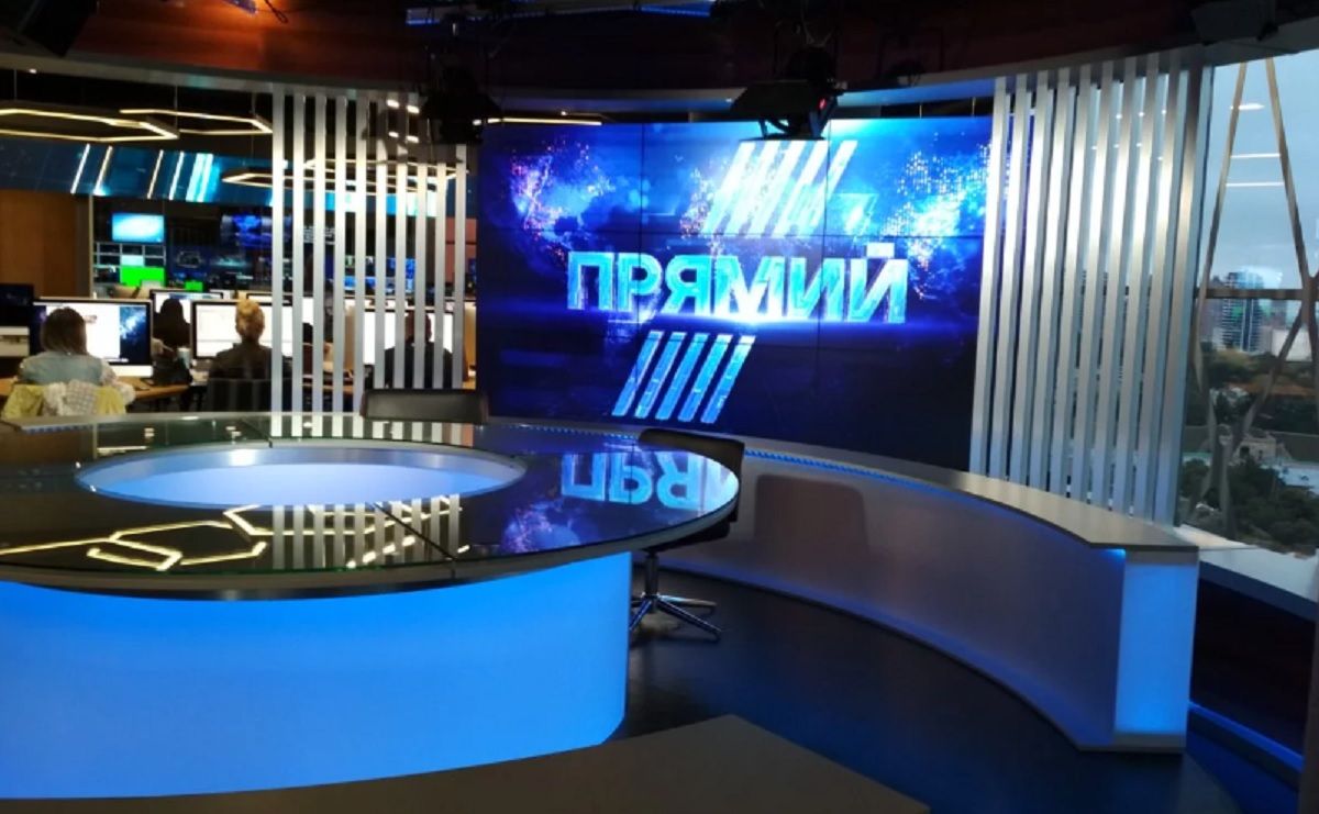 ДБР вилучило документи телеканалу «Прямий» у межах розслідування справи проти Порошенка