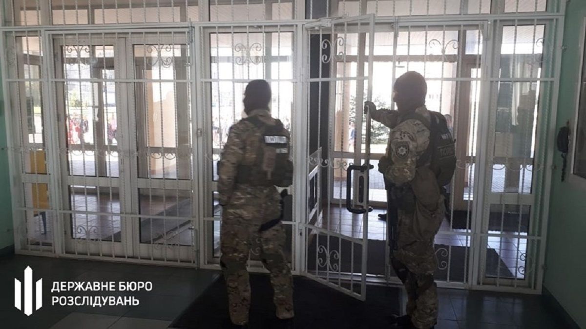 На Волині працівники ДБР викрили корупційну схему з розмитненням автомобілів