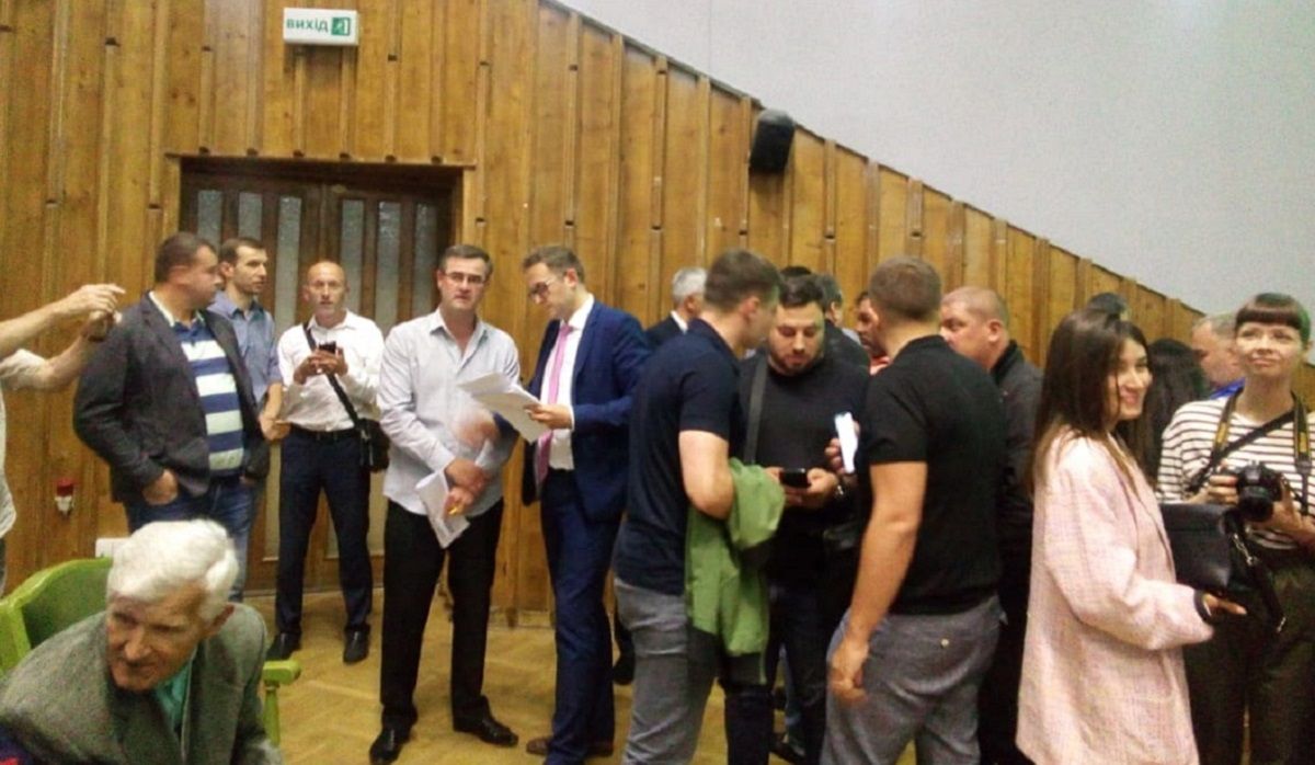 На першій зустрічі Мальського із активістами шукали агентів ФСБ