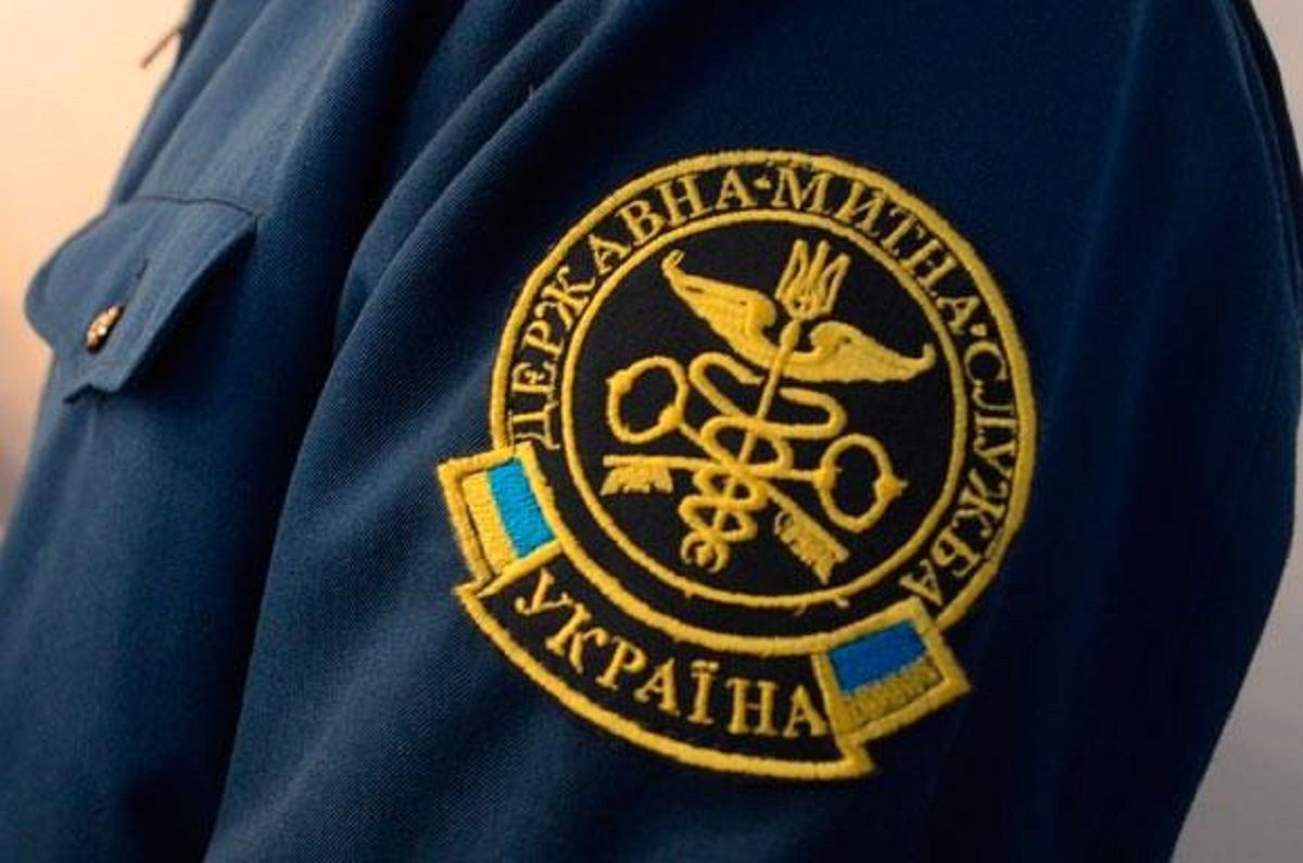 Екс-начальника Закарпатської митниці запідозрили у привласненні 13 млн грн