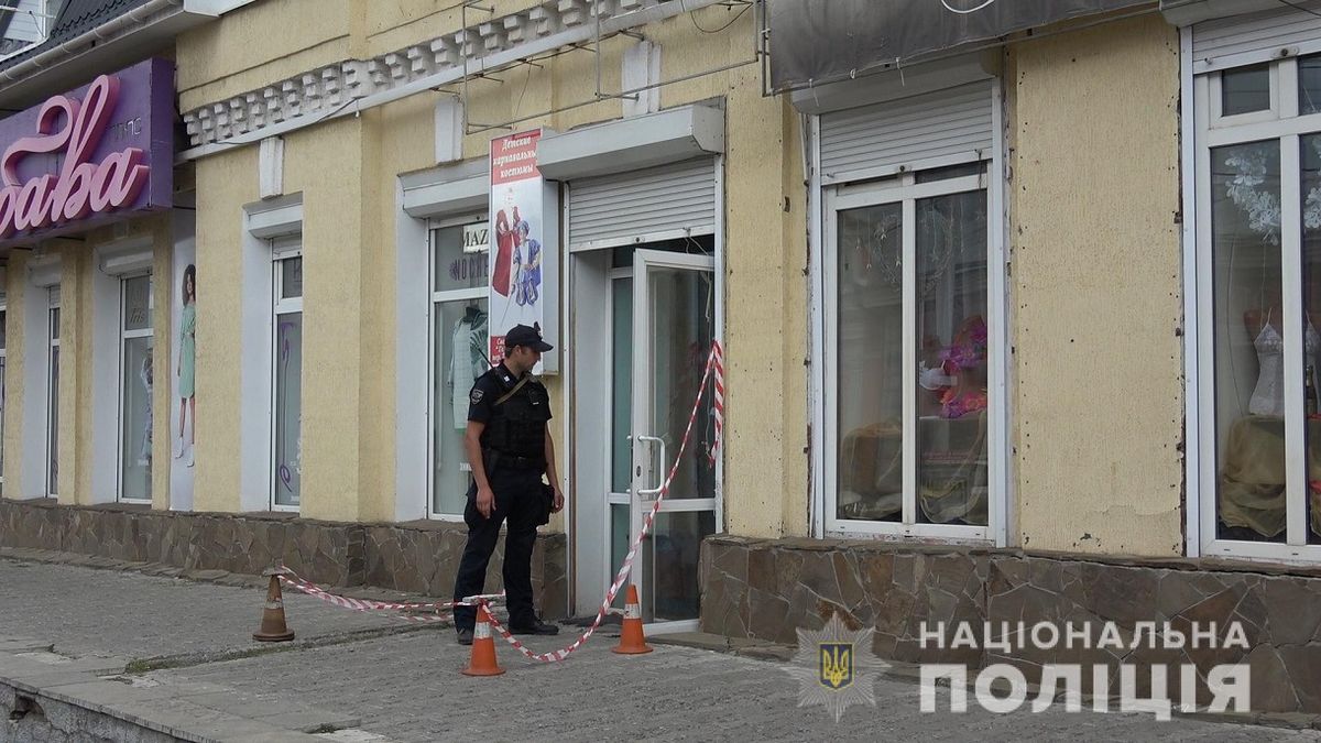 У Сумах жінка відкрила стрілянину в офісі і поранила двох людей