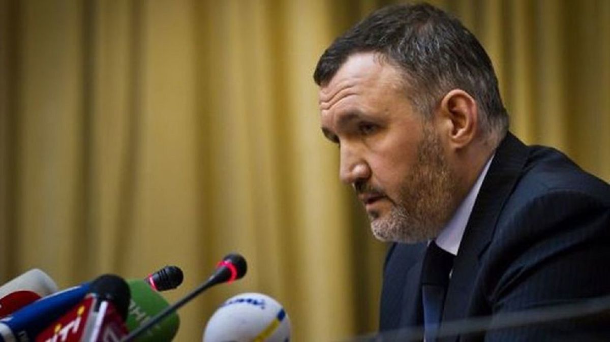 Суд дозволив Ренату Кузьміну балотуватись до Верховної Ради