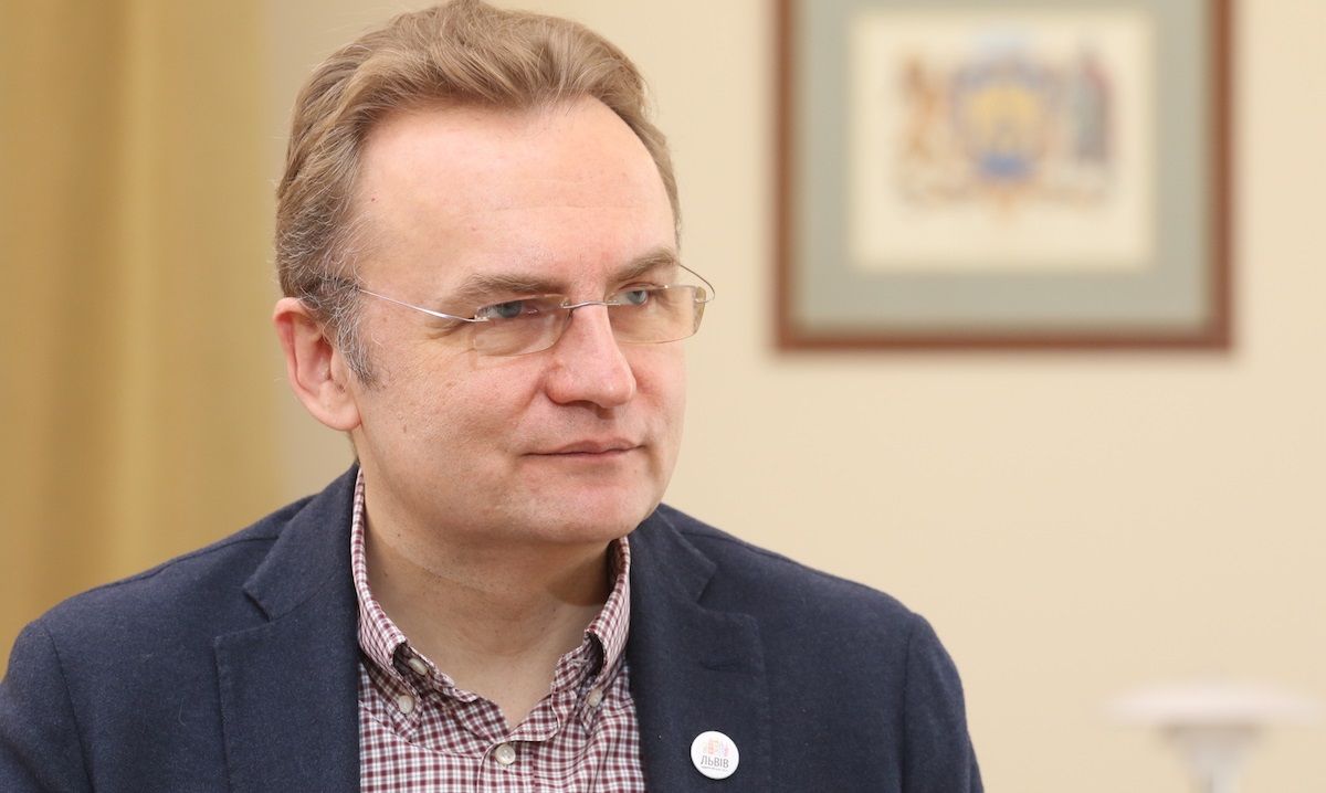 За злочини треба карати, а не тільки люструвати, – Садовий