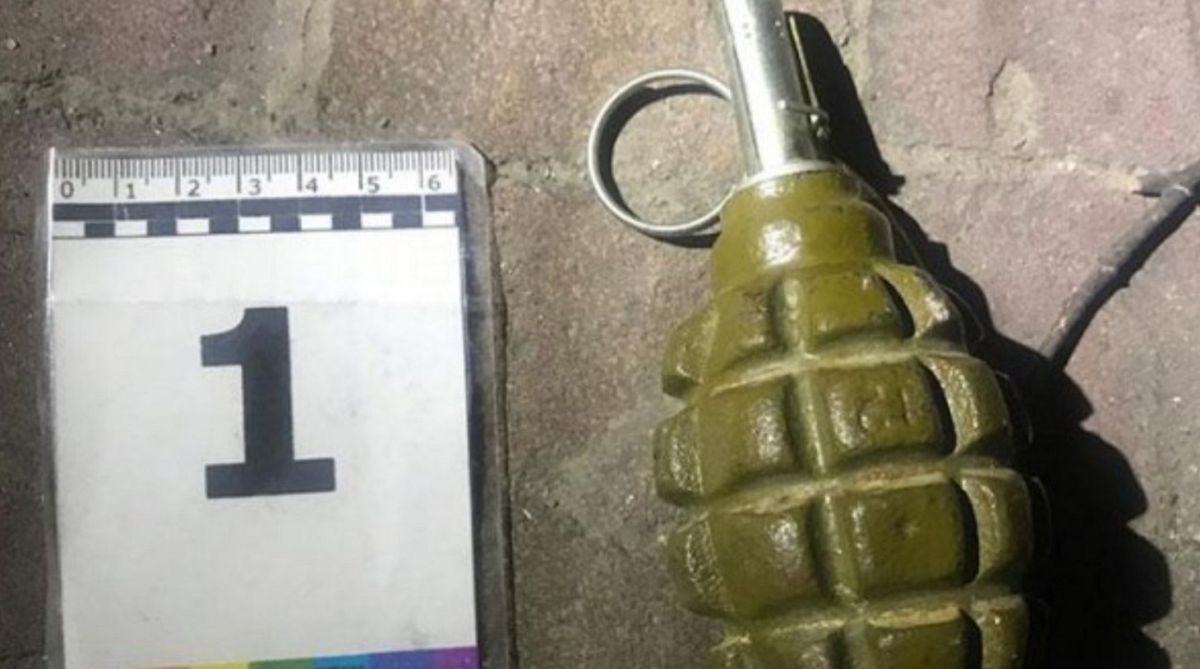 На Рівненщині двоє дітей загинули від вибуху невідомого предмета