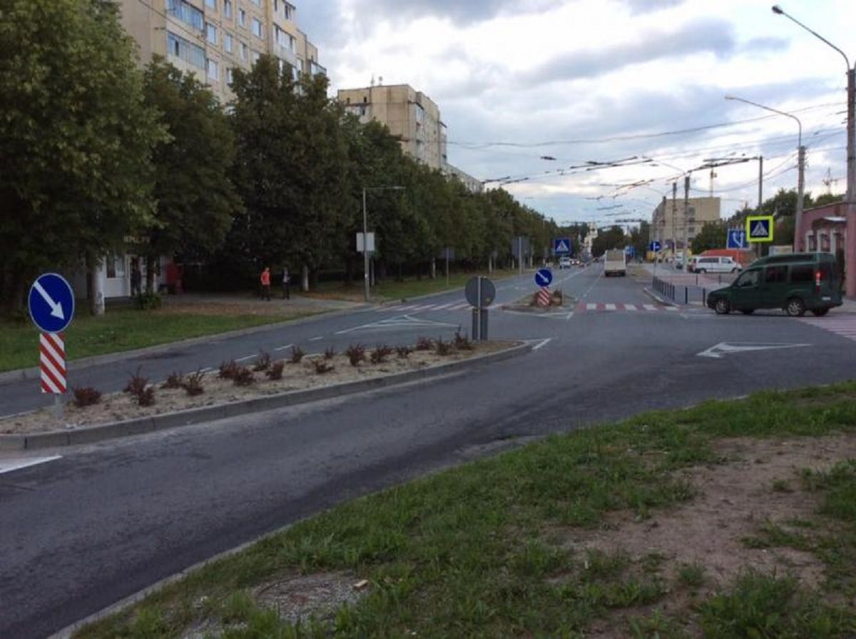 Перехрестя вулиць Тролейбусна-Рубчака відремонтували зі зміною організації руху
