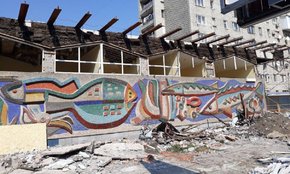 Нові власники львівського магазину «Океан» знищили відому мозаїку з рибами