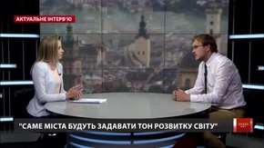 «Нашій волонтерці пропонували гроші, аби не підтримувала мене»