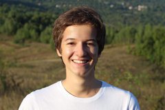 «В мене поганий зір, тому я вирішив зробити щось корисне для незрячих»