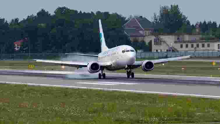 Українська авіакомпанія виконала перший рейс з Афін до Львова