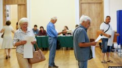 До Верховної Ради проходить лише п'ять партій