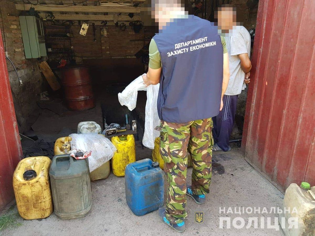 Працівники «Львівської залізниці» розкрадали пальне з тепловозів на Волині