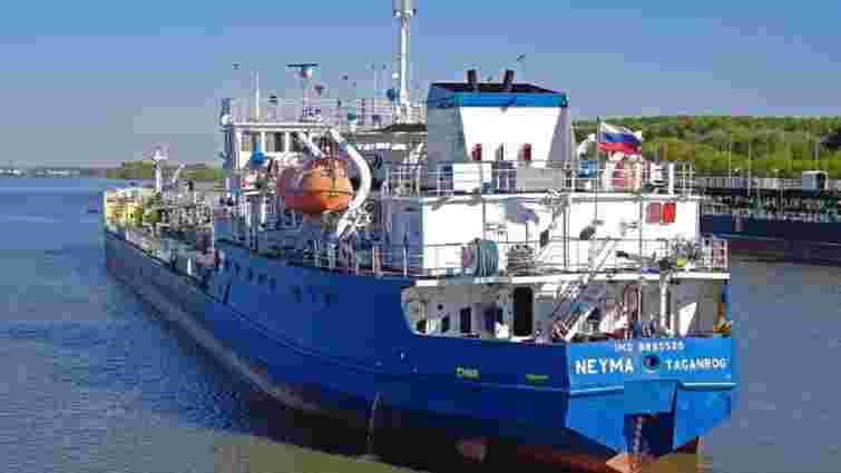 Екіпаж затриманого в Ізмаїлі російського танкера не прибуватиме на допити в Україну