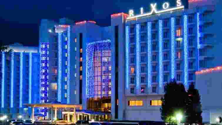 «Слуга народу» проведе навчальні курси для депутатів в готелі оточення Ахметова в Трускавці