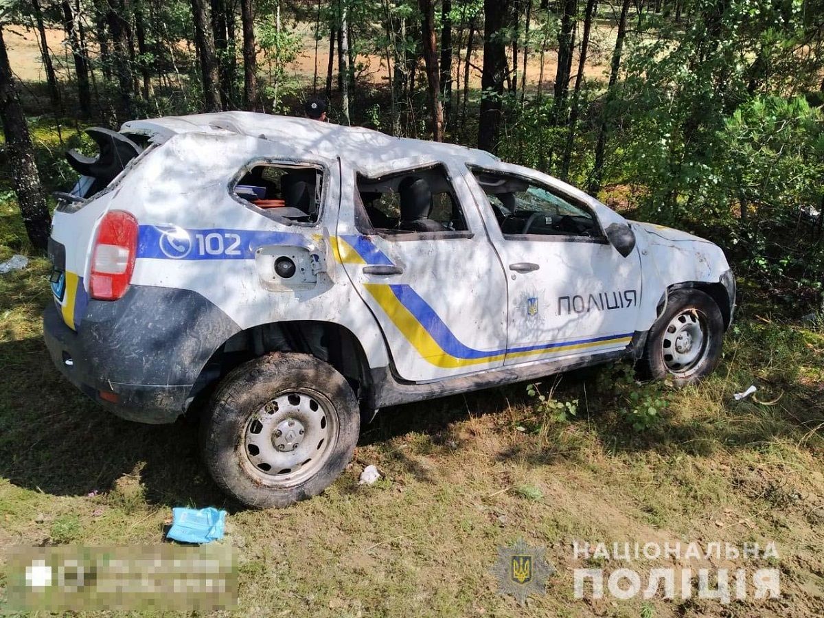На Рівненщині поліцейські, які потрапили в ДТП, звинувачують в аварії облавтодор