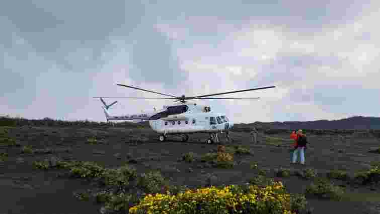 Український Мі-8 успішно доставив науковців на кратер найактивнішого вулкану Африки