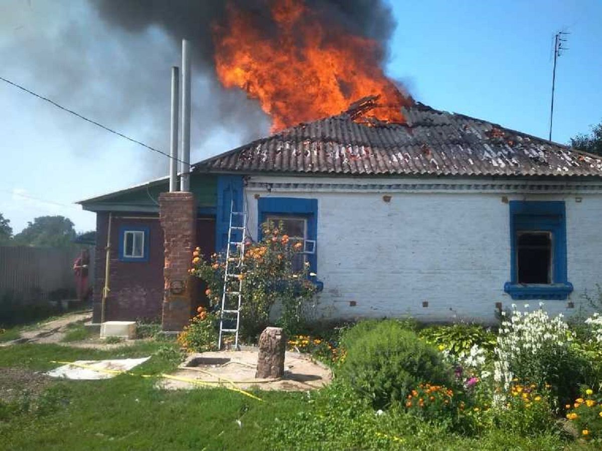 На Київщині двоє маленьких дітей загинули в пожежі