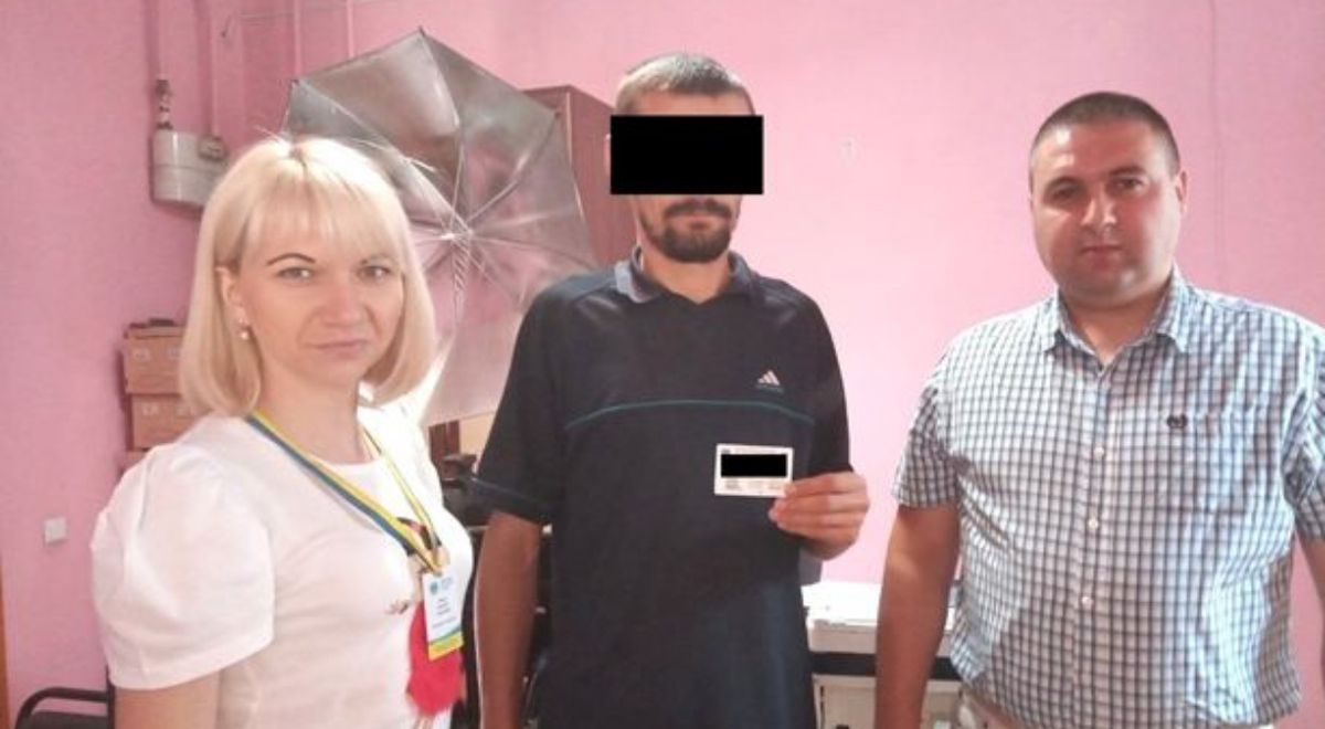 Мешканець Львівщини прожив без паспорта 34 роки